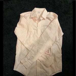Brooks brothers makers 1818 mens large button down shirt see pic for size